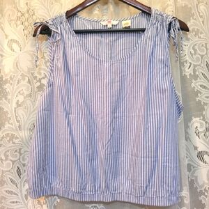 Levi's Womens Size XL Denim Bue & White Striped Sleeveless Blouse
